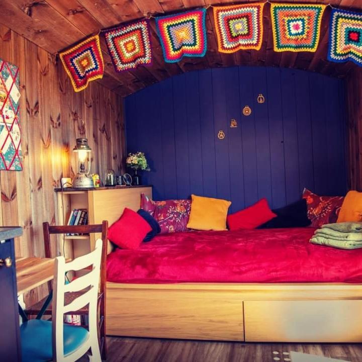 Hotel Under The Oak Glamping Caerphilly Zewnętrze zdjęcie