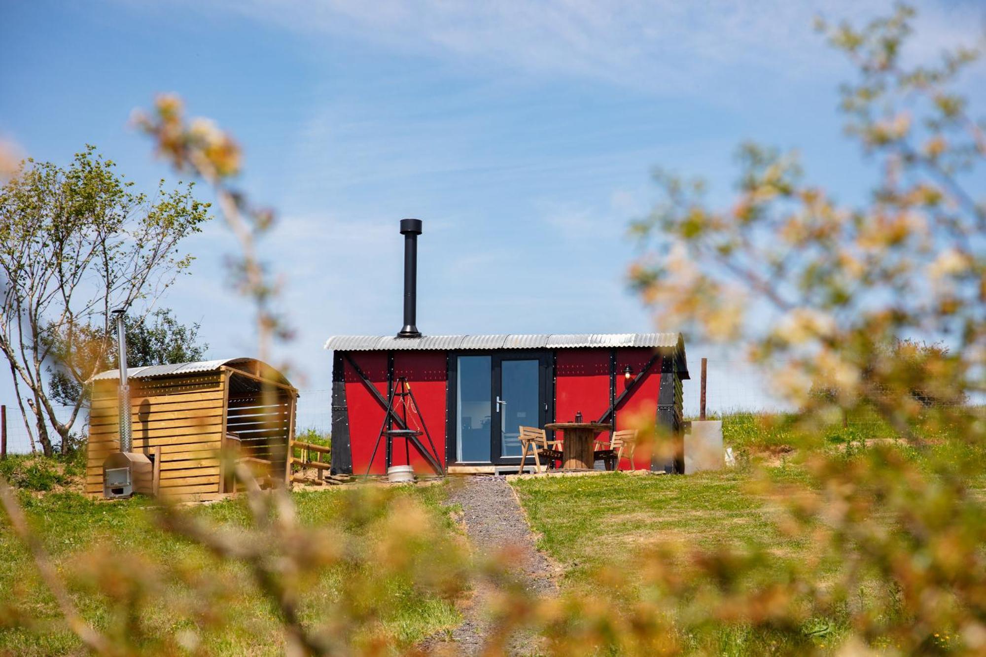 Hotel Under The Oak Glamping Caerphilly Zewnętrze zdjęcie