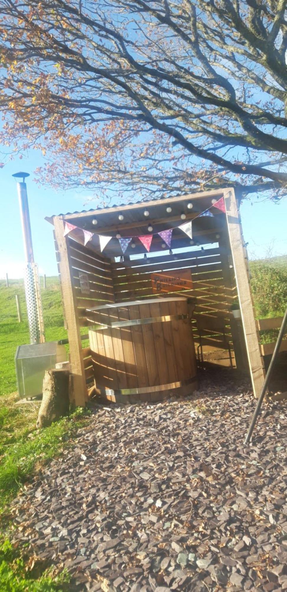 Hotel Under The Oak Glamping Caerphilly Zewnętrze zdjęcie
