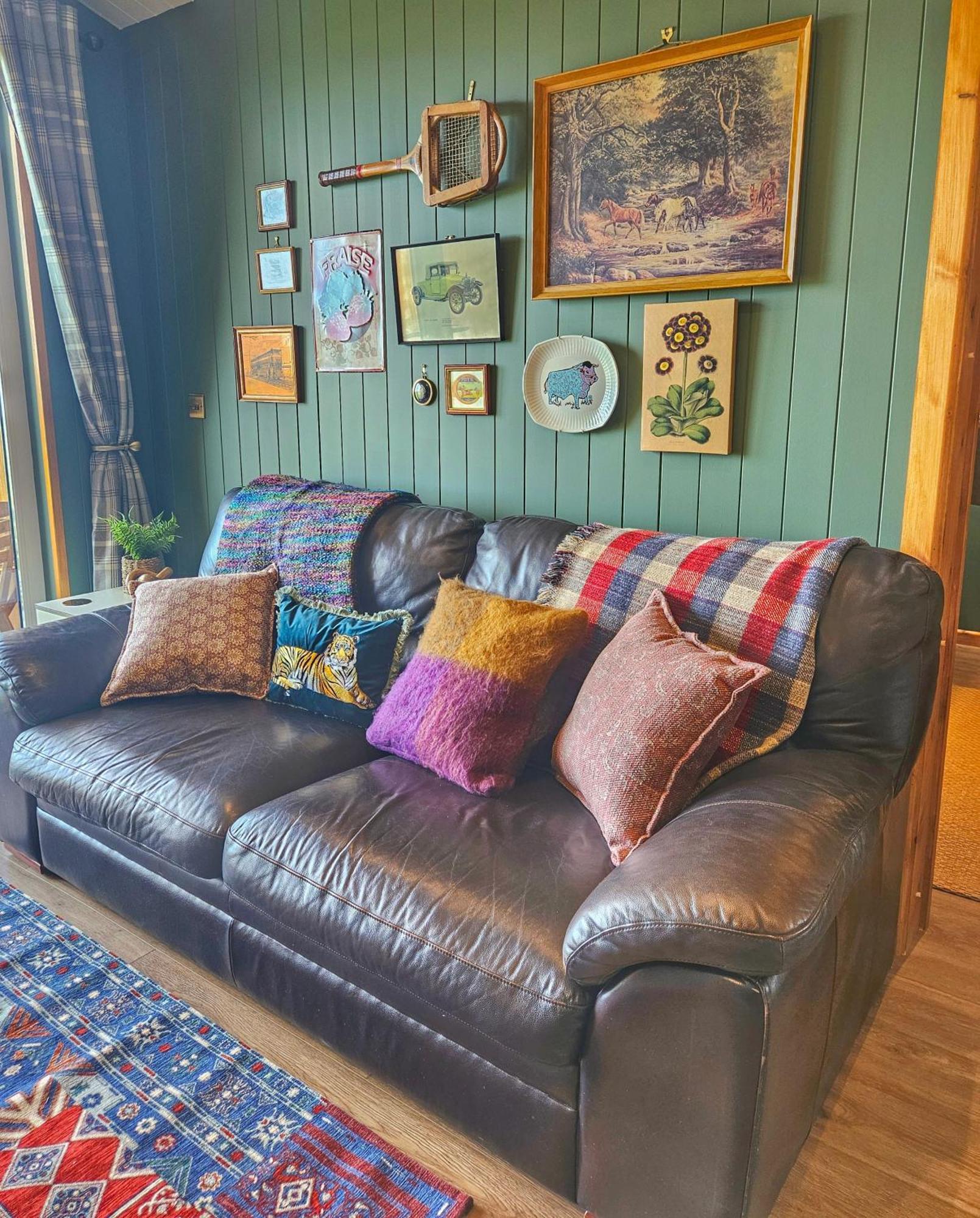 Hotel Under The Oak Glamping Caerphilly Zewnętrze zdjęcie